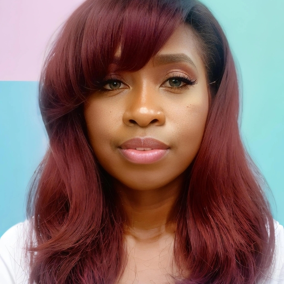 Meet your Posher, Tamara - Picture 1 of 3